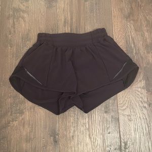 Lululemon hotty hot shorts